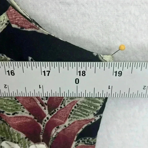 Nani Hawaii Dress Women’s Size Medium Black/Green/Wine Tropical Island Vacation - Picture 8 of 8